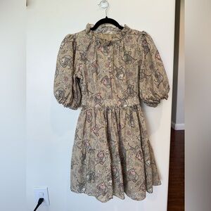 Beautiful beige spring dress with light pink details